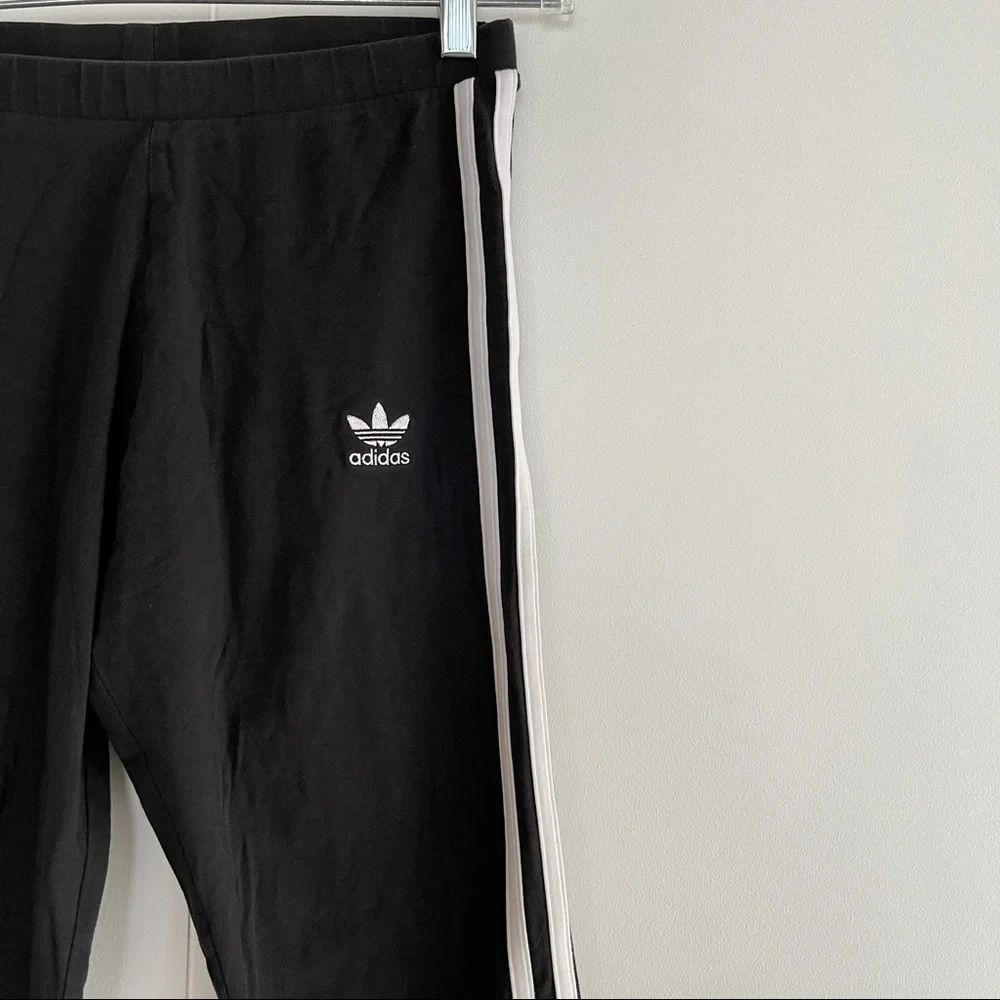 ADIDAS | CLASSIC HIGH RISE 3-STRIPES LEGGINGS - Picture 4 of 7